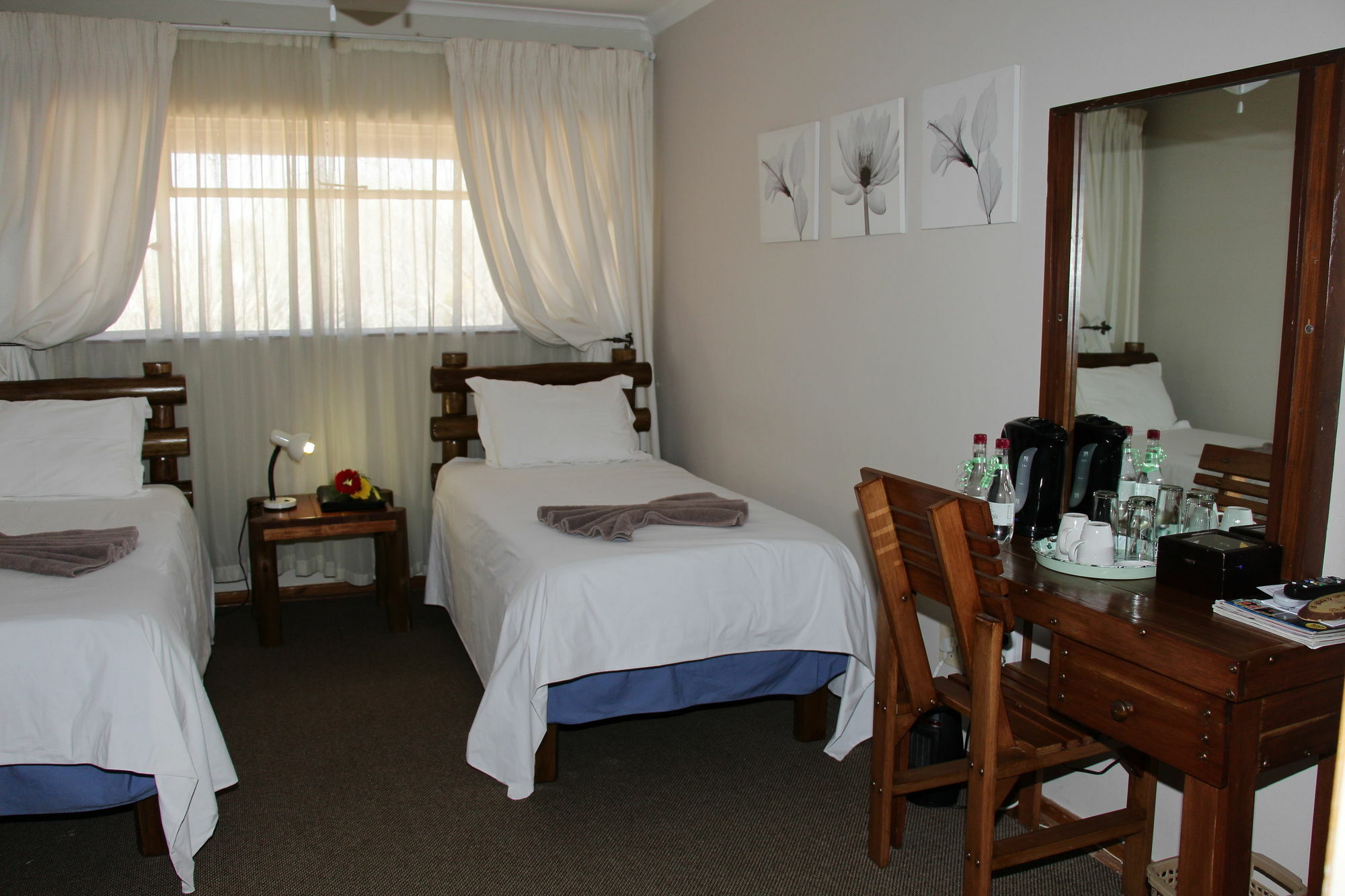 Rusplek Guesthouse And Conference Centre Bloemfontein Esterno foto